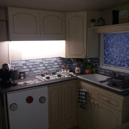 Gite Mobile Home Reamenage A Ugine Entre Albertville Et Annecy エクステリア 写真