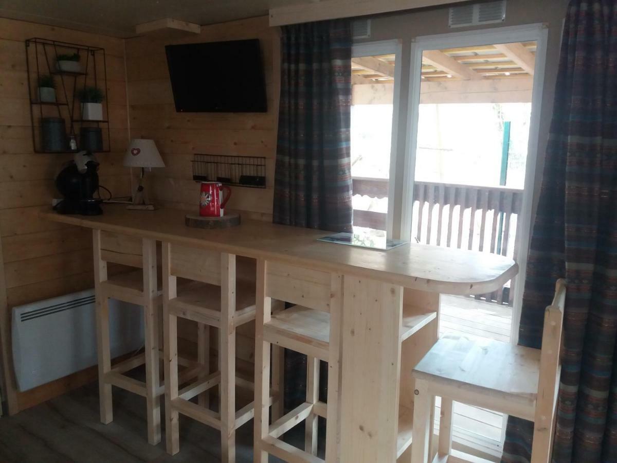 Gite Mobile Home Reamenage A Ugine Entre Albertville Et Annecy エクステリア 写真